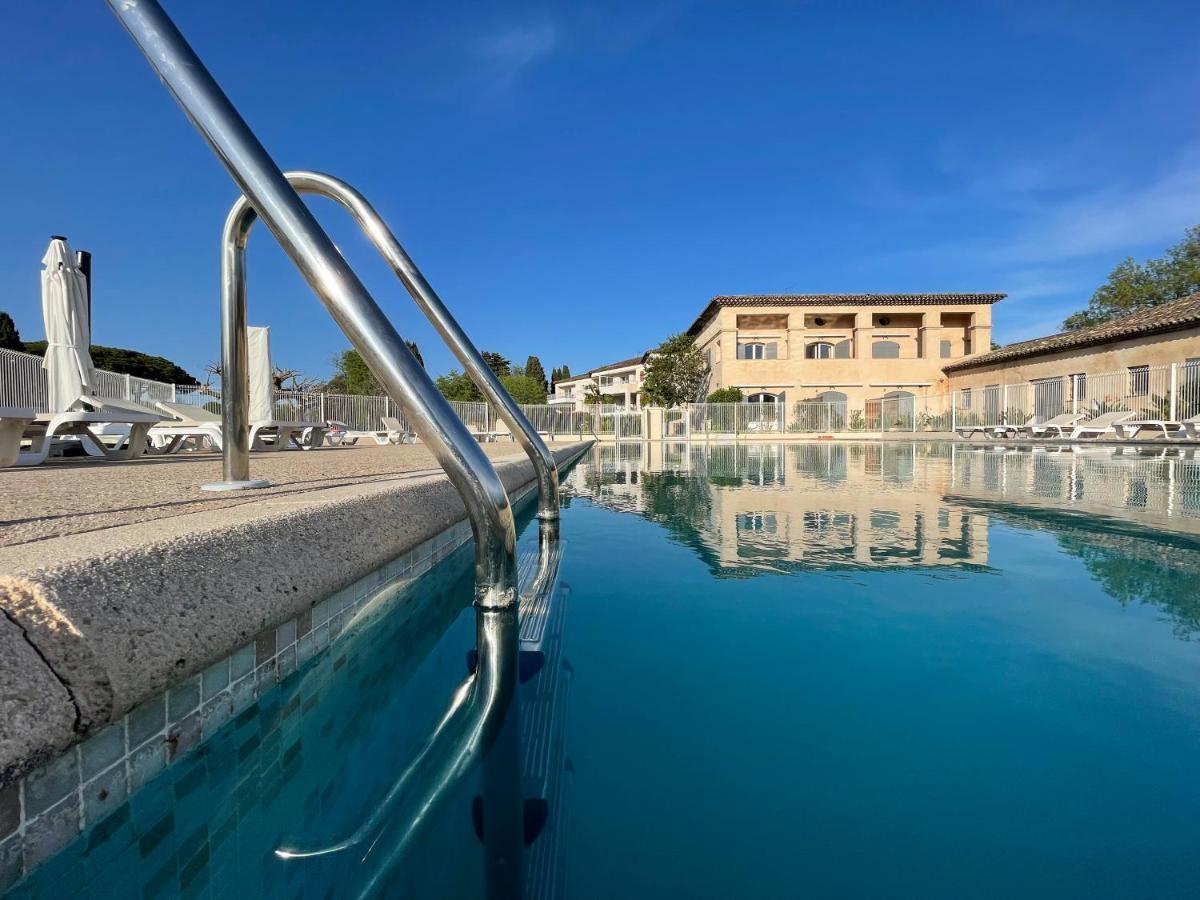 Studio 2 - Les Suites De Robinson - Residence Avec Piscine En Bord De Siagne, A Mandelieu Kültér fotó